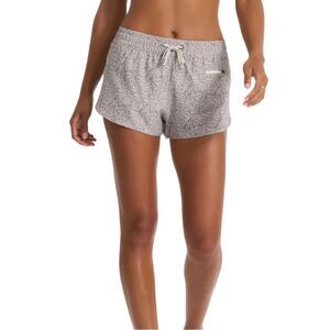 Vuori Clementine Short 2.0 in Taupe Floral Pattern, XL (C9)